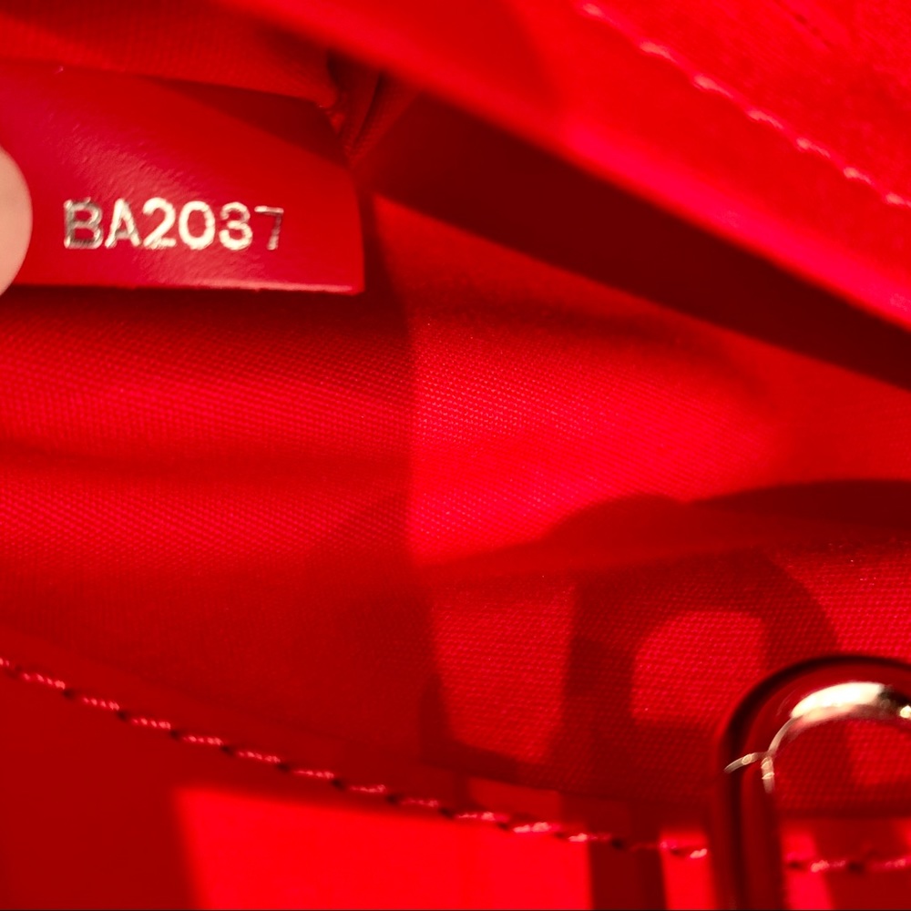 Louis Vuitton red leather bag NEW - Picture 5 of 6